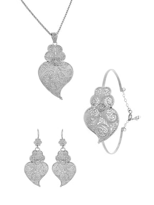 Conjunto Sensível - Pendente, Brincos e Pulseira