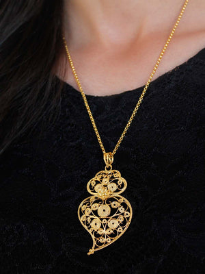 Mística - Filigree heart of Viana with rods (9336174865)