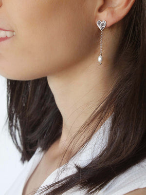 Love Earrings (2060955058235)