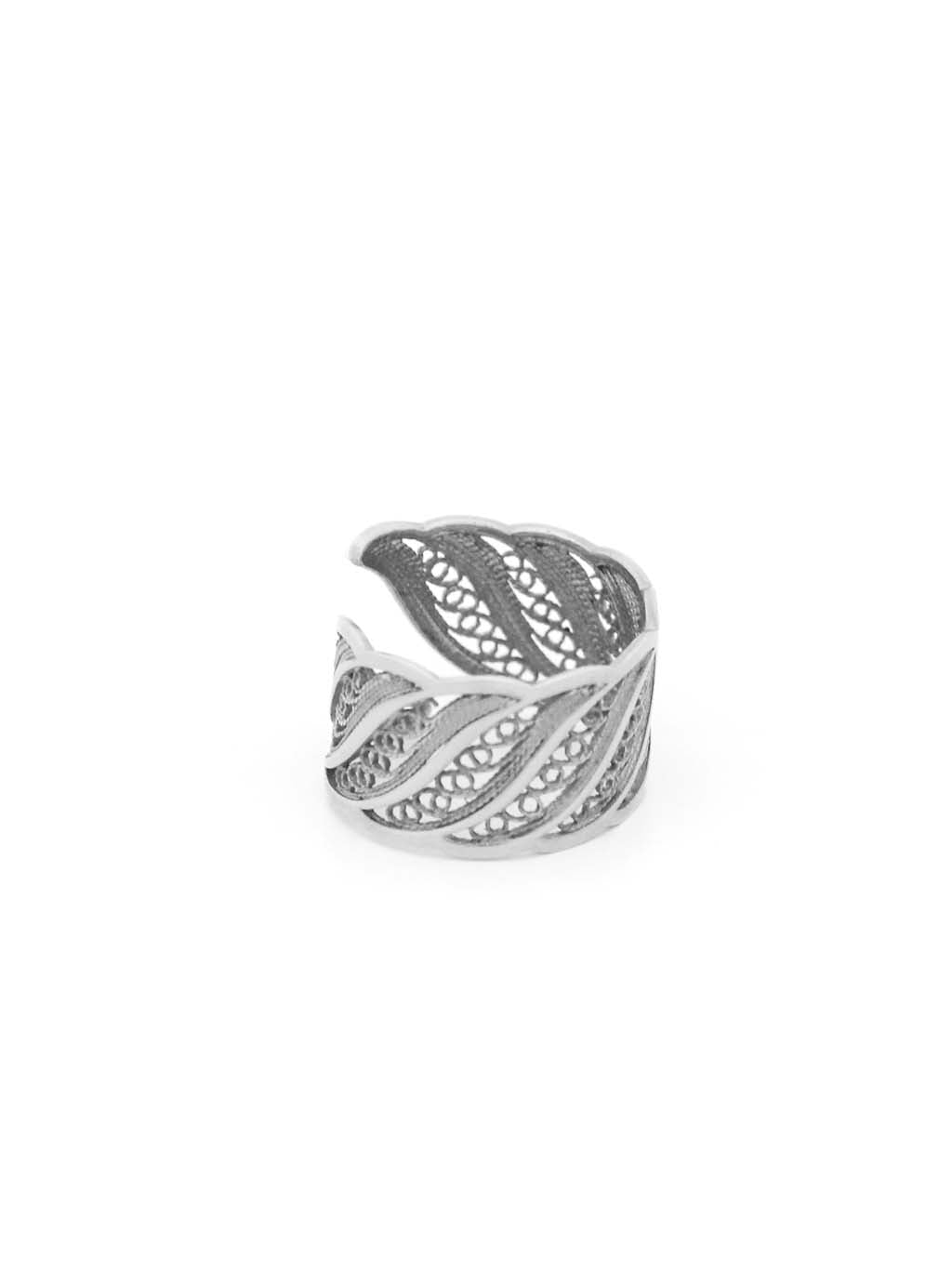 Wave ring