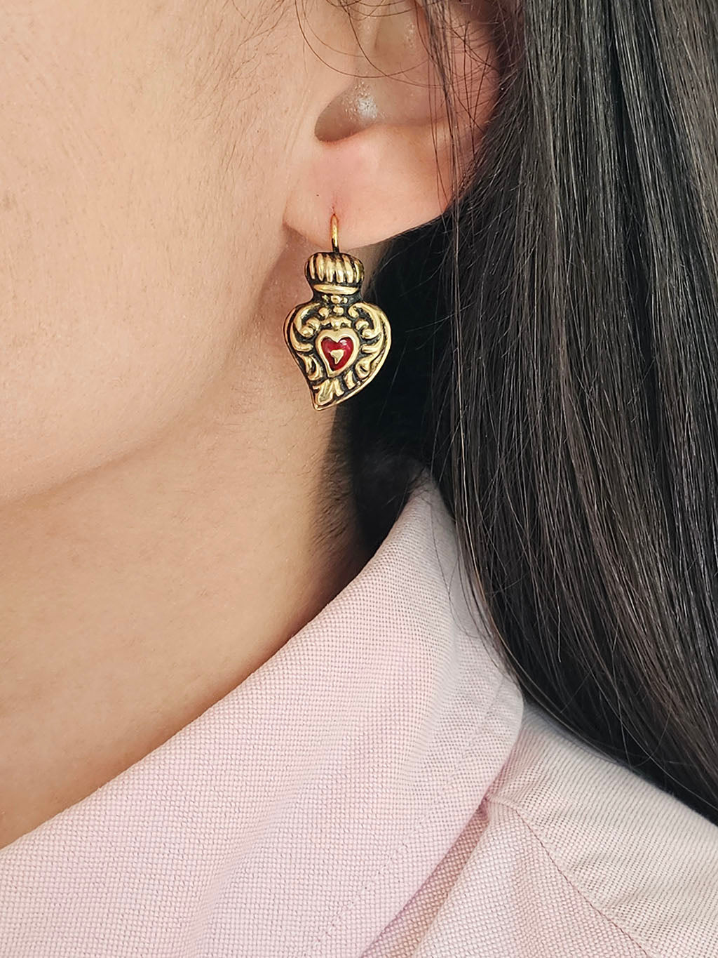 Earrings Heart Baroque Enamel