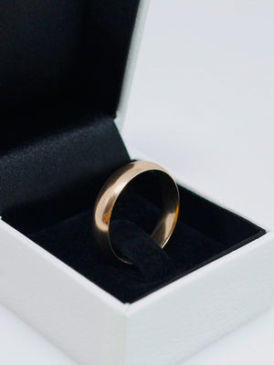 5mm wedding ring (19K gold)