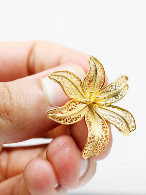 Flower Earrings 6 Petals