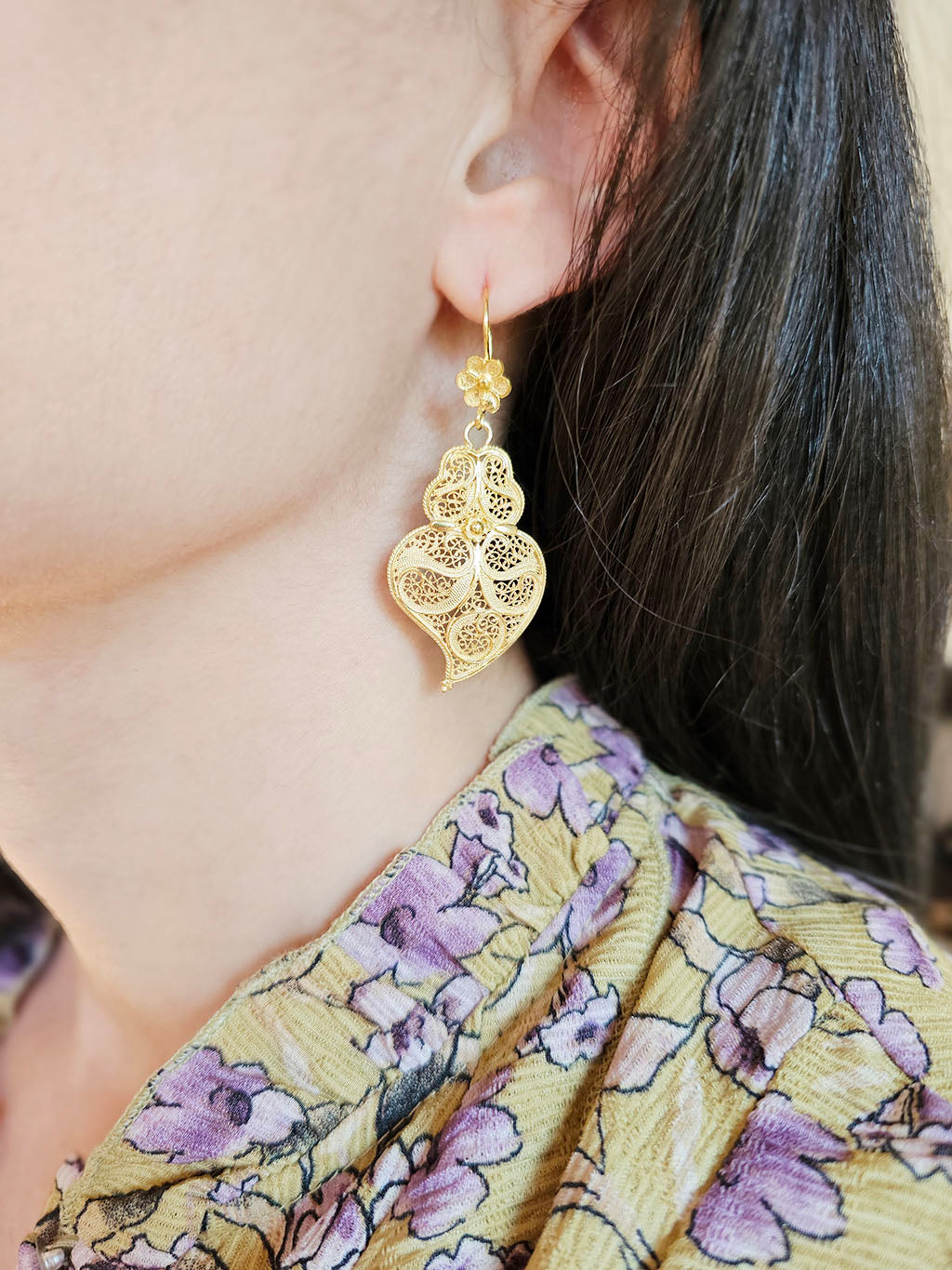 Tradition Earrings 3.5cm flower hook