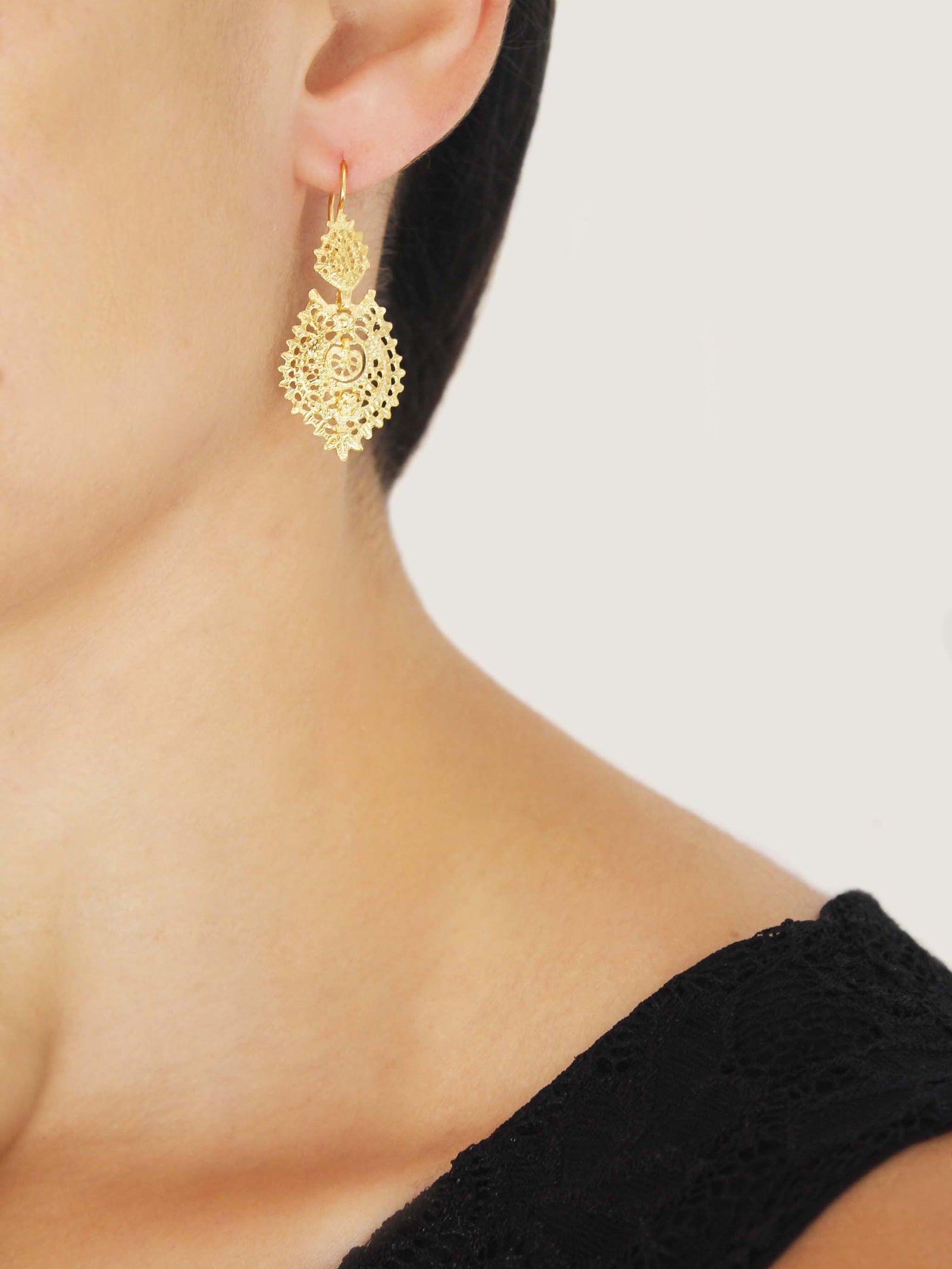 Brincos Rainha - Tamanho S (36059021329)