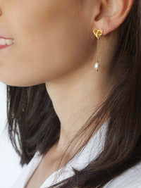 Amorosos Earrings – 9K Gold / 19K Gold