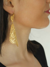 Xaile L Filigree Earrings – 9K Gold / 19K Gold