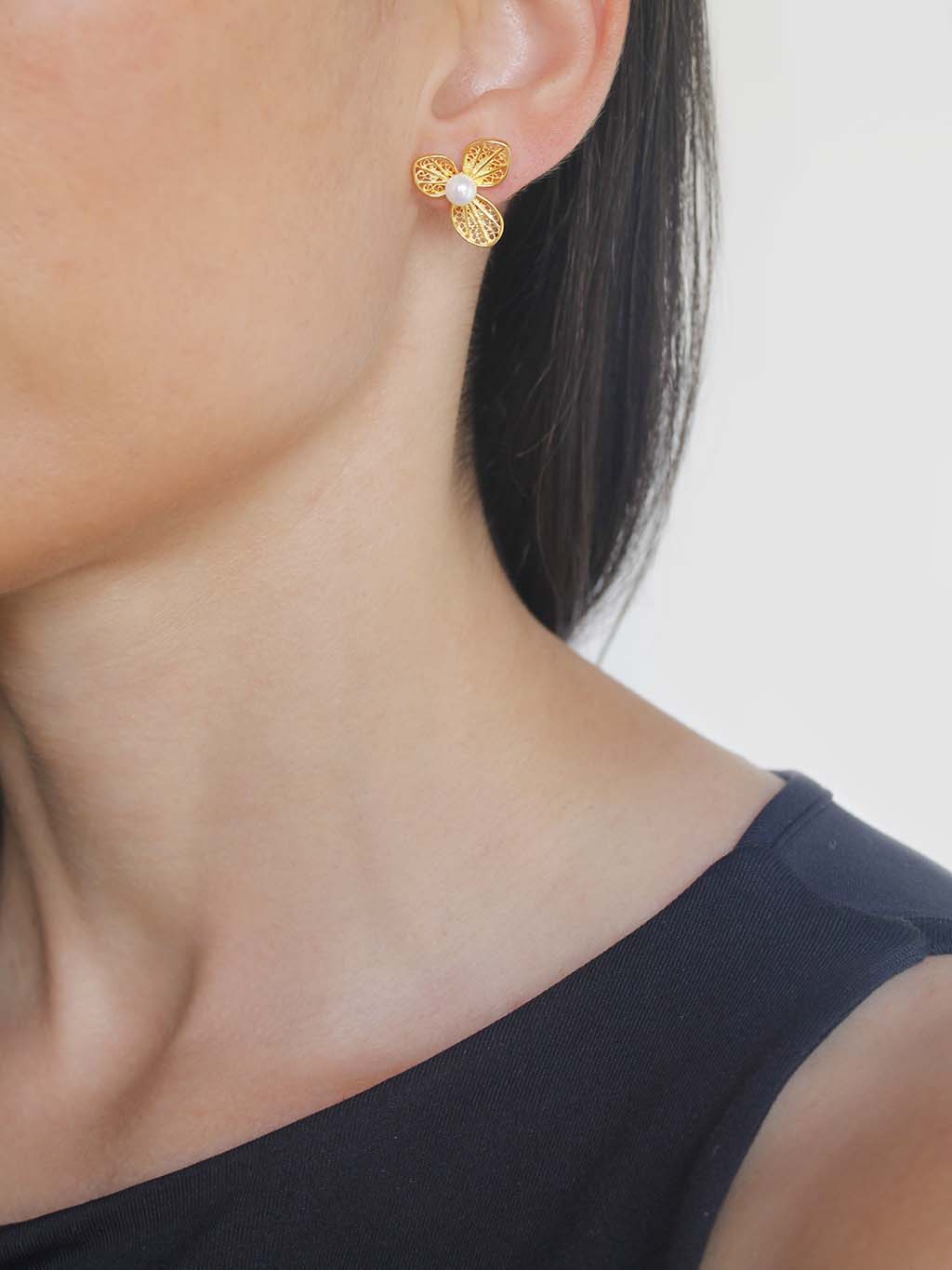 Brincos Flor com Pérola em filigrana (4335337472059)