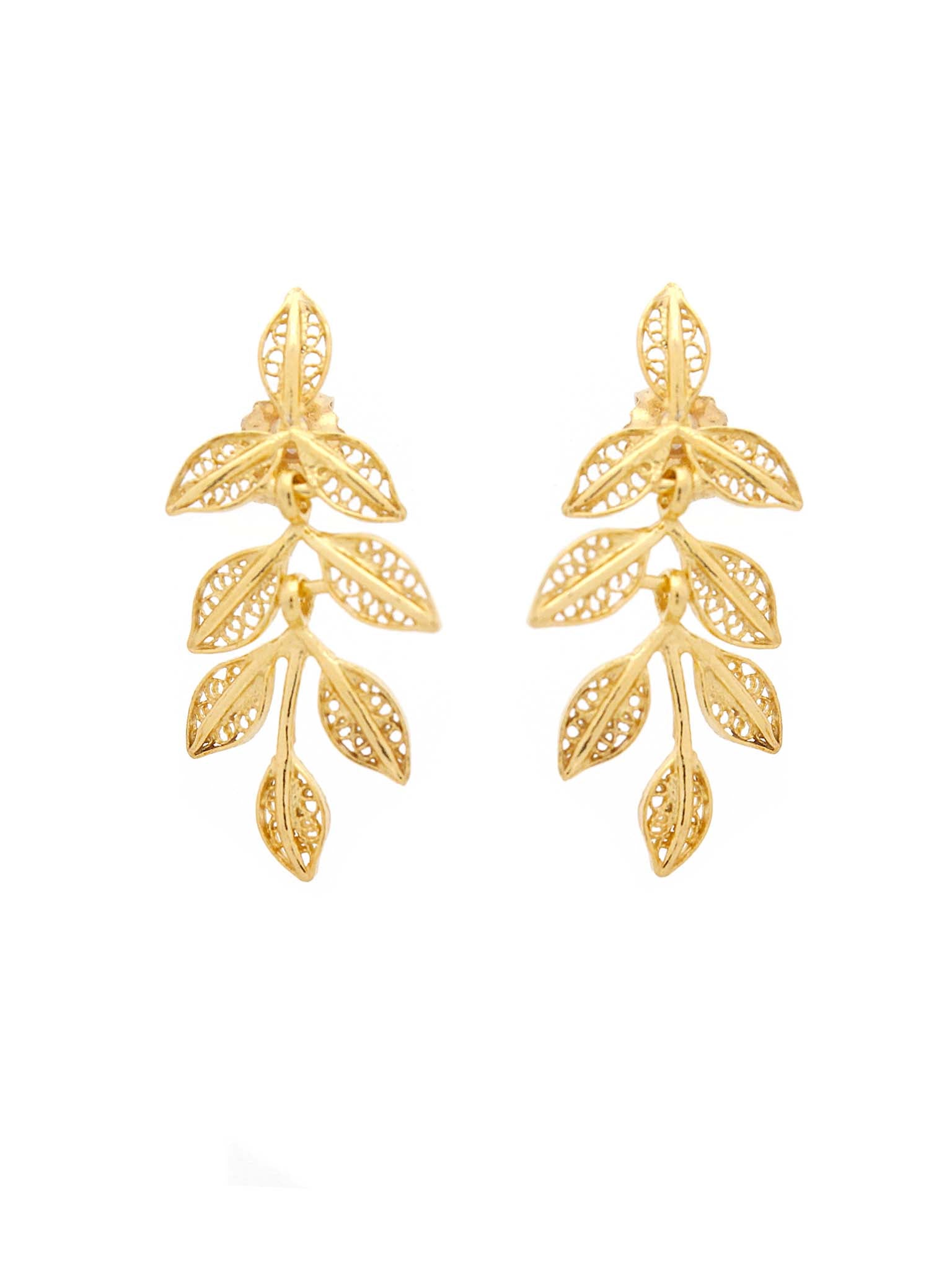 Naturally beautiful earrings