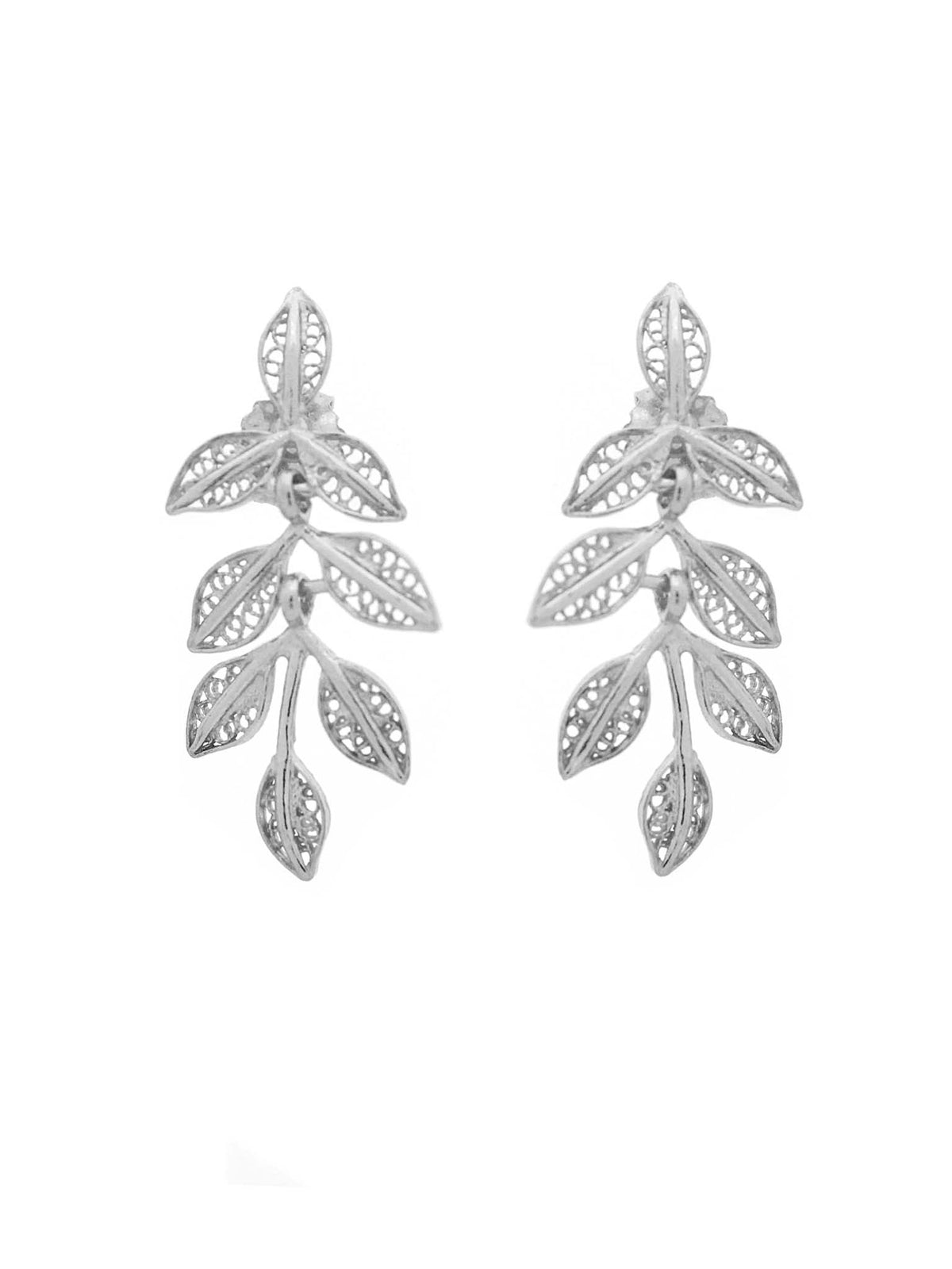 Naturally beautiful earrings