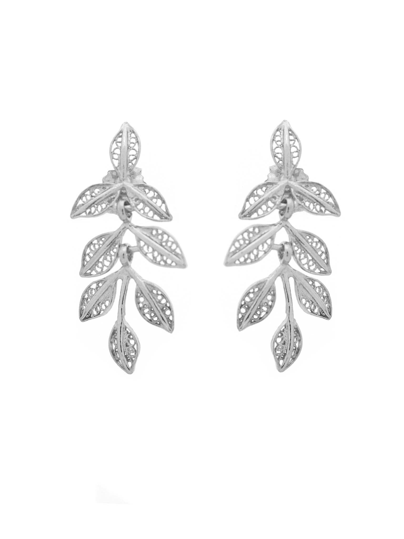 Naturally beautiful earrings