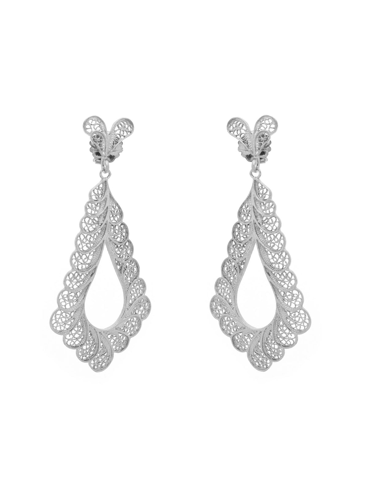 Gout earrings with buds