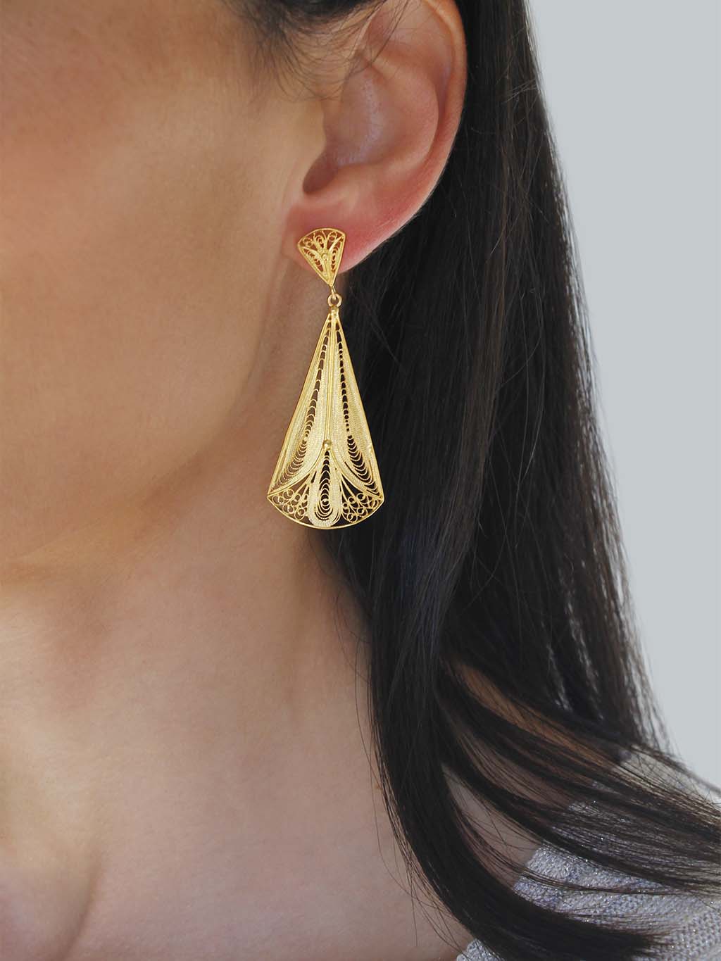 Shawl earrings