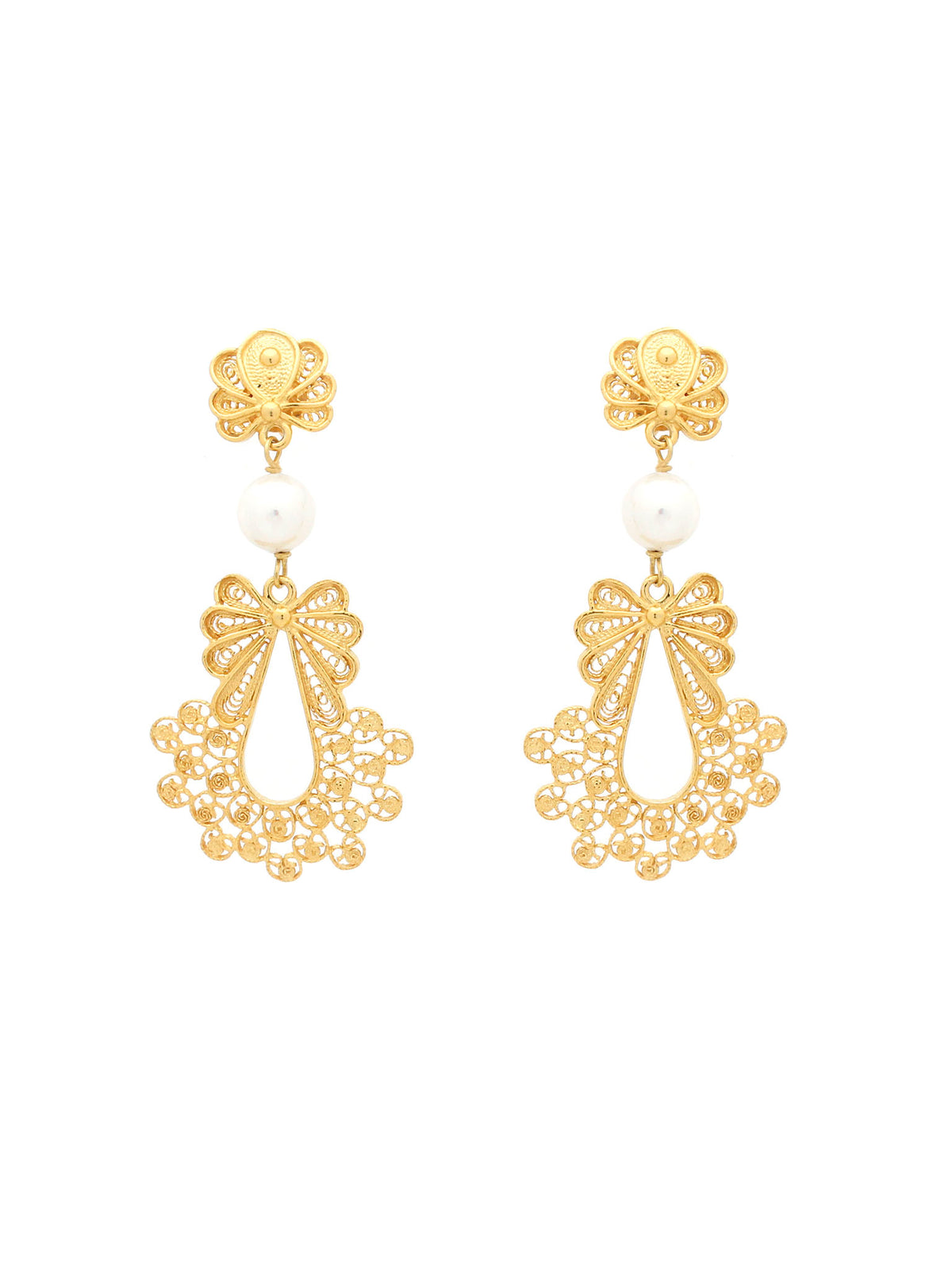 Princess pearl earrings (size s)