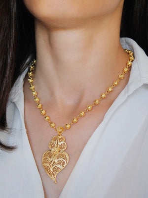 Conjunto Colar Contas de Viana e Coração de Viana (10022847569)